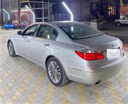 هيونداي جنسس